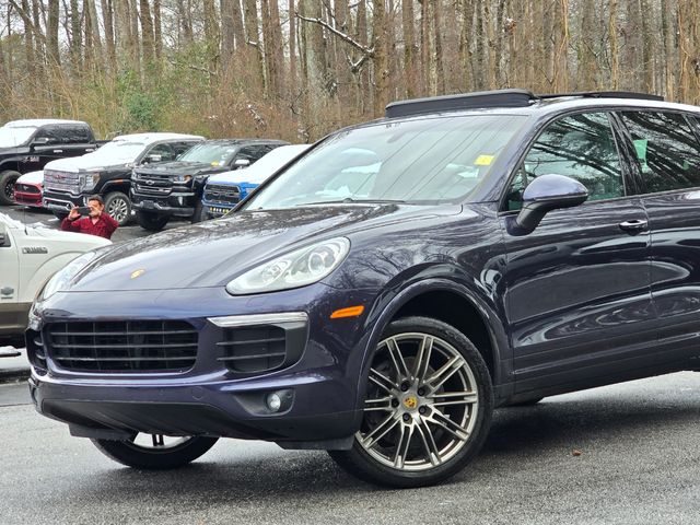 2018 Porsche Cayenne Base