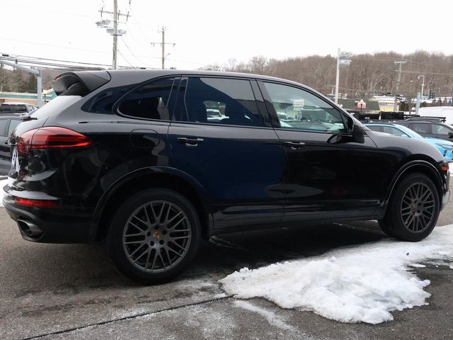2018 Porsche Cayenne Platinum Edition