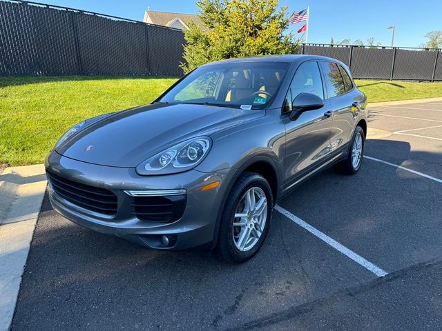 2018 Porsche Cayenne Base