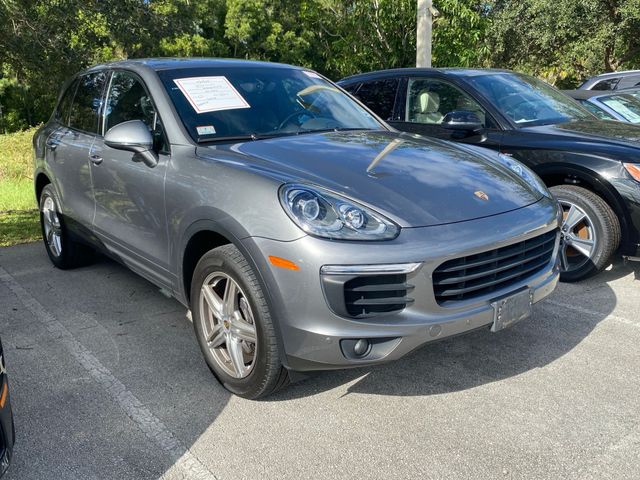 2018 Porsche Cayenne Base