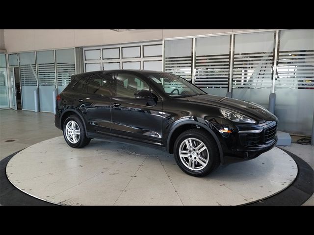 2018 Porsche Cayenne Base