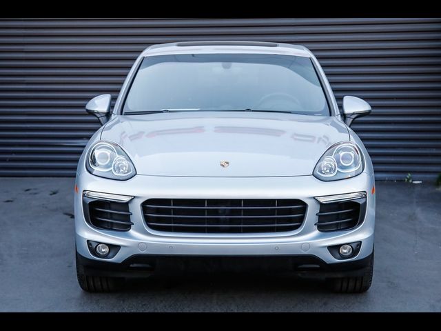 2018 Porsche Cayenne Base