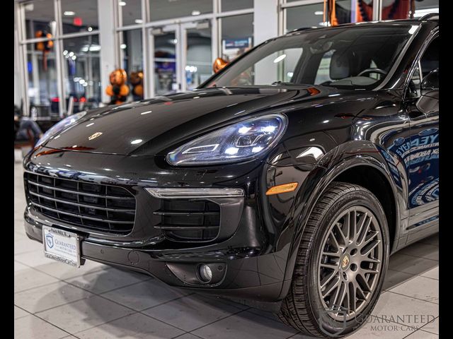 2018 Porsche Cayenne Base