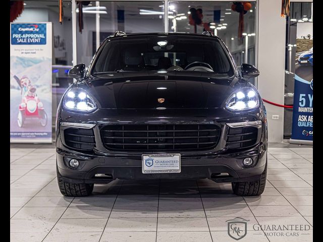 2018 Porsche Cayenne Base