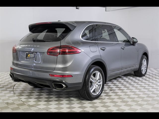 2018 Porsche Cayenne Base