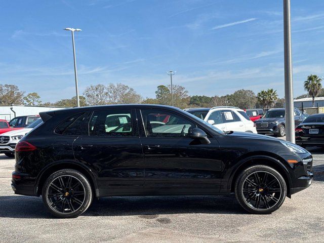 2018 Porsche Cayenne Base