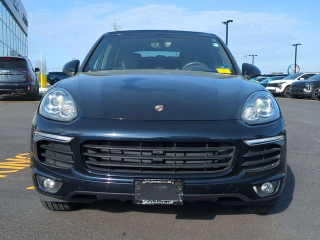 2018 Porsche Cayenne Base