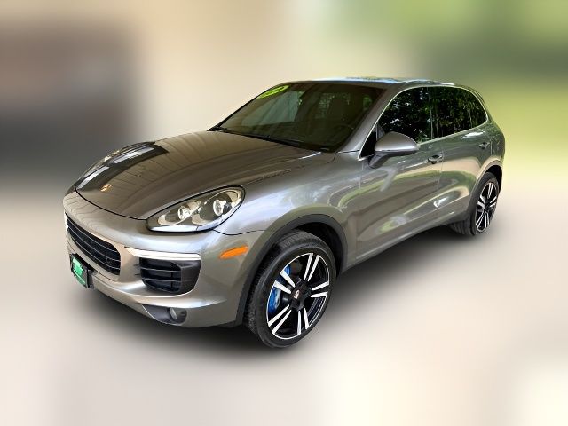 2018 Porsche Cayenne Base