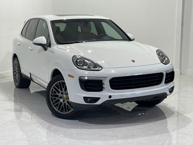 2018 Porsche Cayenne Base