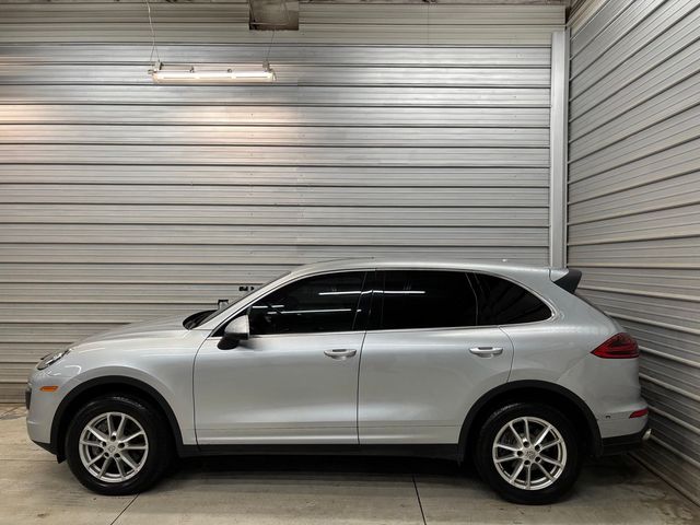 2018 Porsche Cayenne Base