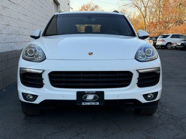 2018 Porsche Cayenne Base