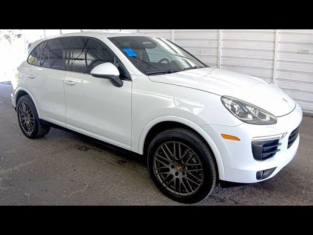 2018 Porsche Cayenne Base