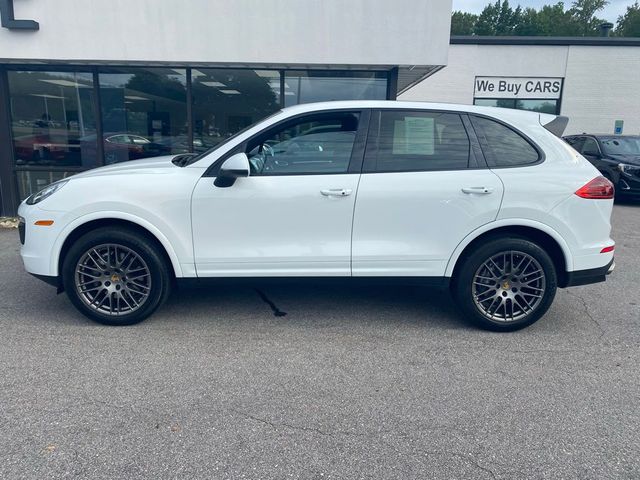 2018 Porsche Cayenne Base