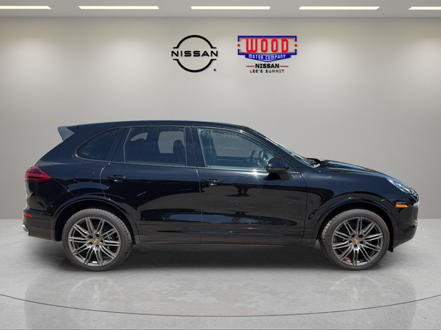 2018 Porsche Cayenne Base