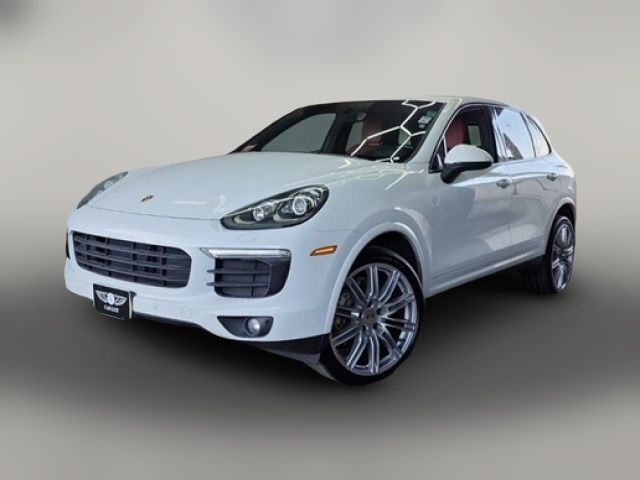 2018 Porsche Cayenne Base