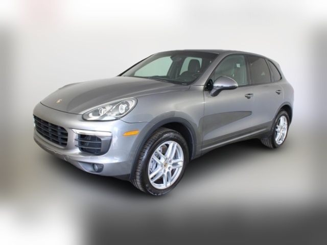 2018 Porsche Cayenne Base