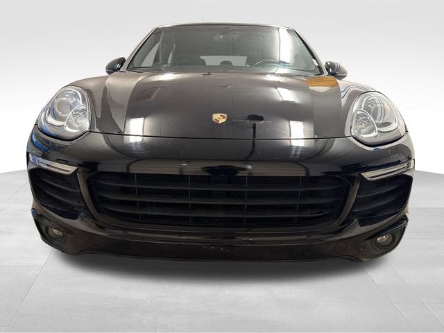 2018 Porsche Cayenne Base