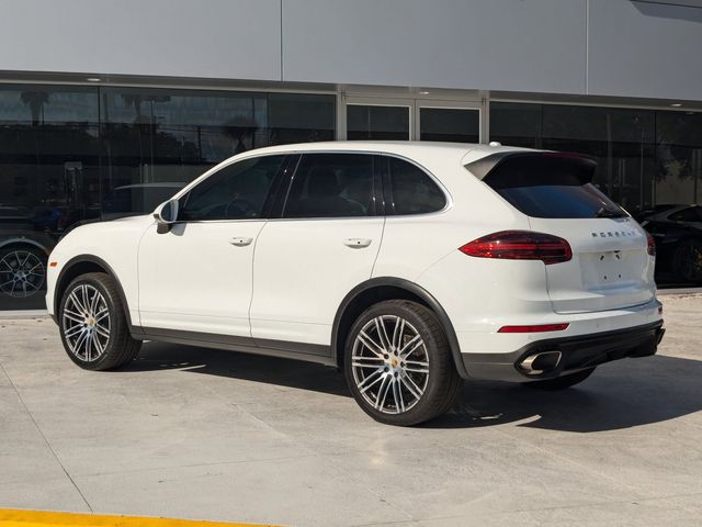 2018 Porsche Cayenne Base