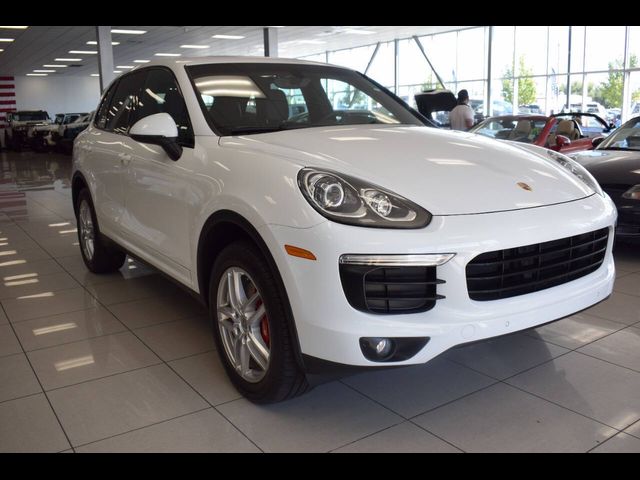 2018 Porsche Cayenne Base