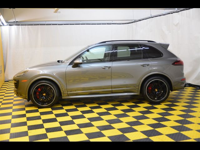 2018 Porsche Cayenne GTS