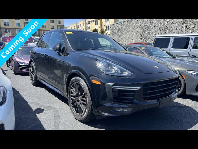 2018 Porsche Cayenne GTS