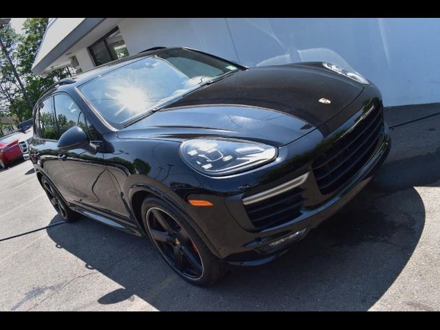 2018 Porsche Cayenne GTS