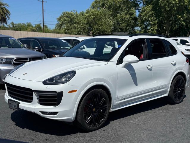2018 Porsche Cayenne GTS