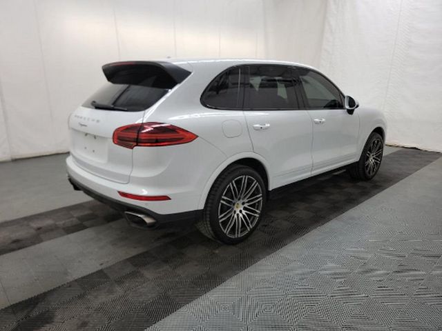 2018 Porsche Cayenne Platinum Edition