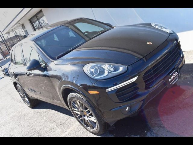 2018 Porsche Cayenne Platinum Edition