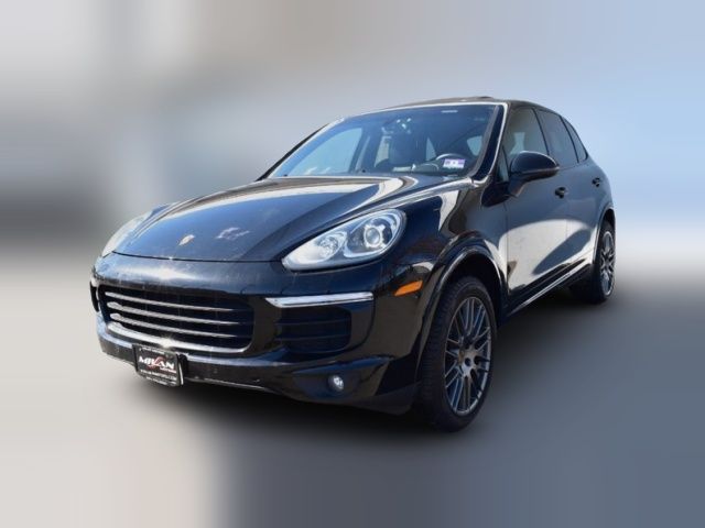 2018 Porsche Cayenne Platinum Edition