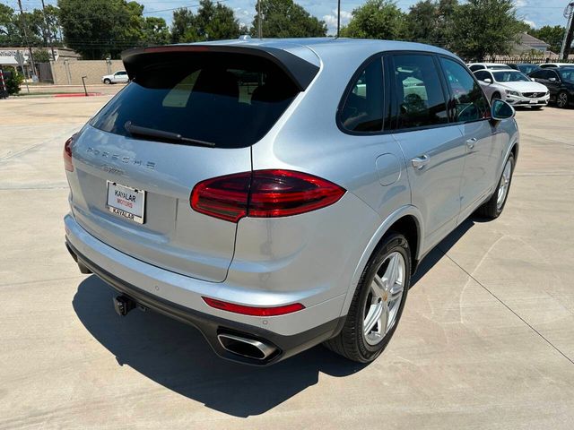 2018 Porsche Cayenne Platinum Edition