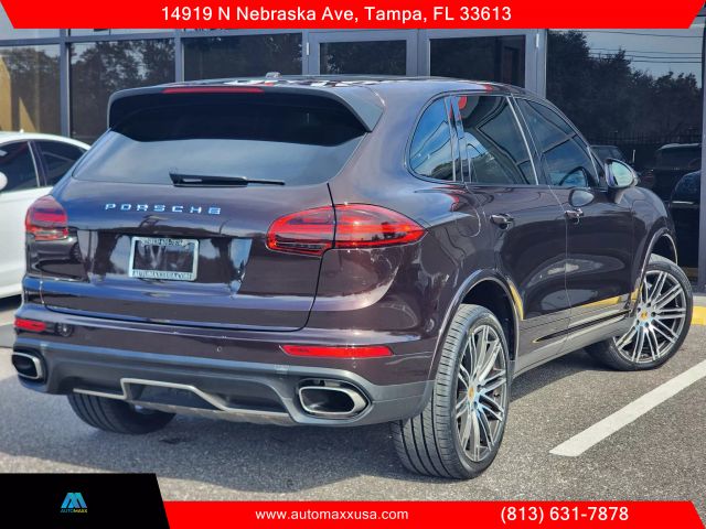 2018 Porsche Cayenne Platinum Edition