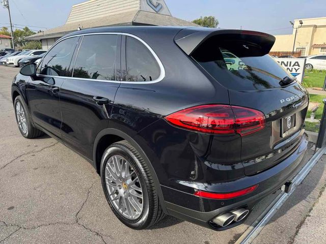 2018 Porsche Cayenne S