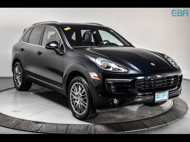 2018 Porsche Cayenne S