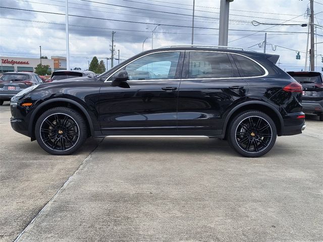 2018 Porsche Cayenne S