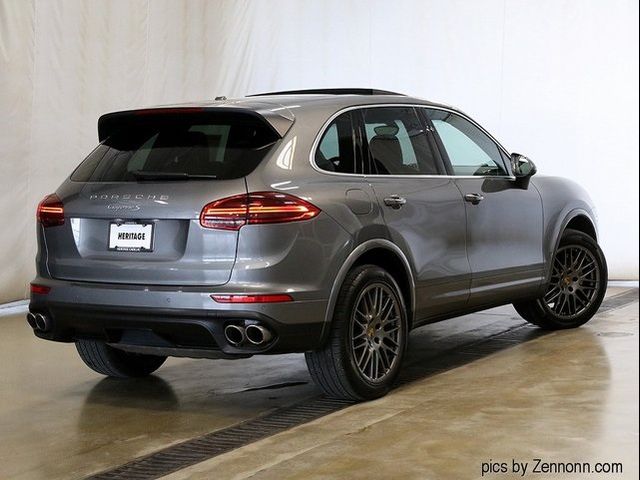 2018 Porsche Cayenne S