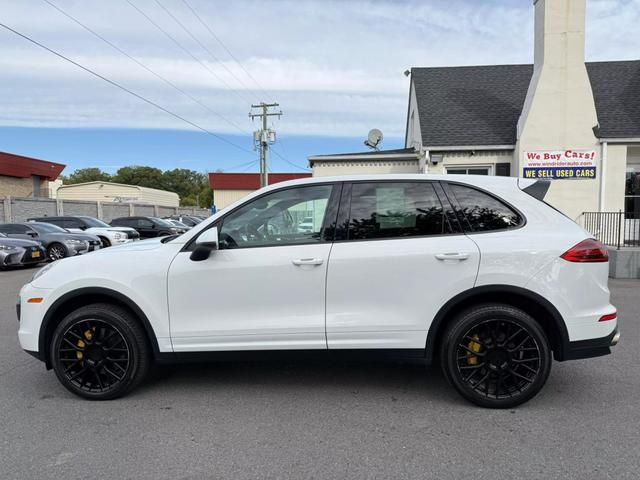 2018 Porsche Cayenne Platinum Edition