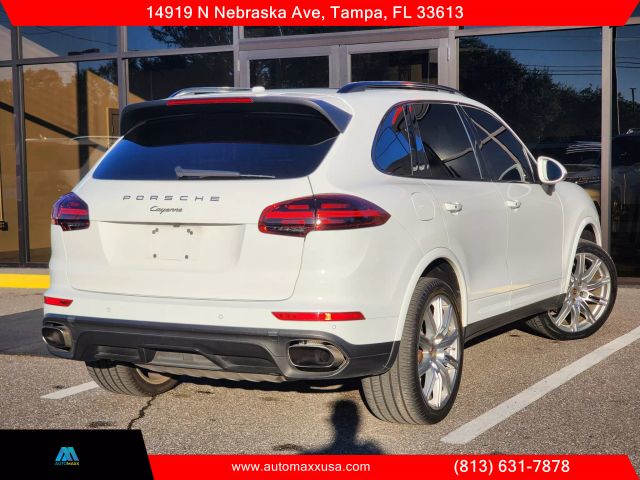 2018 Porsche Cayenne Platinum Edition