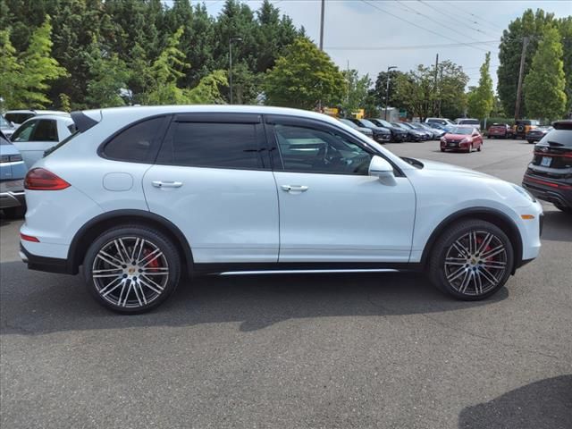 2018 Porsche Cayenne Turbo