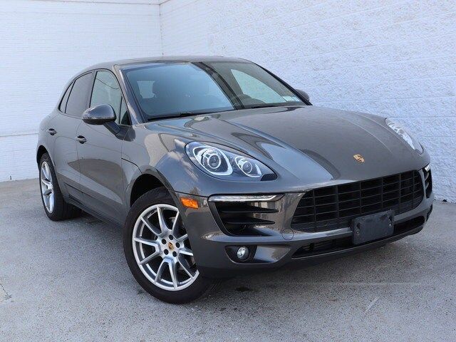 2018 Porsche Macan 