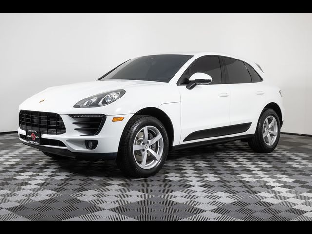 2018 Porsche Macan