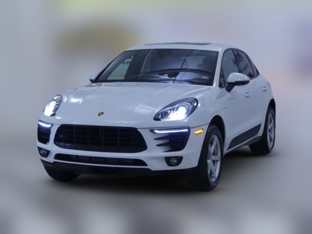 2018 Porsche Macan 