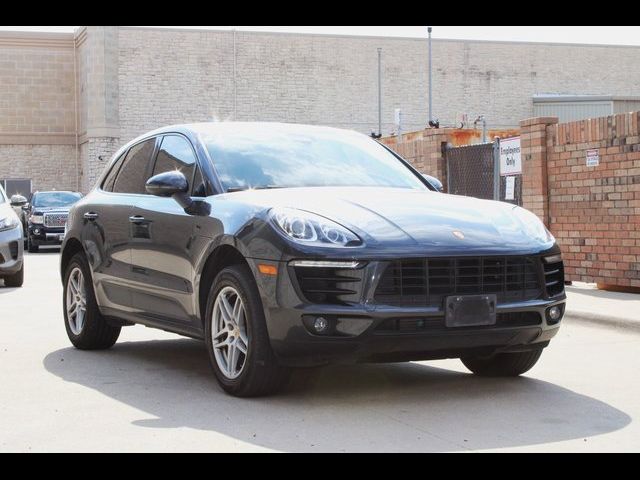 2018 Porsche Macan 