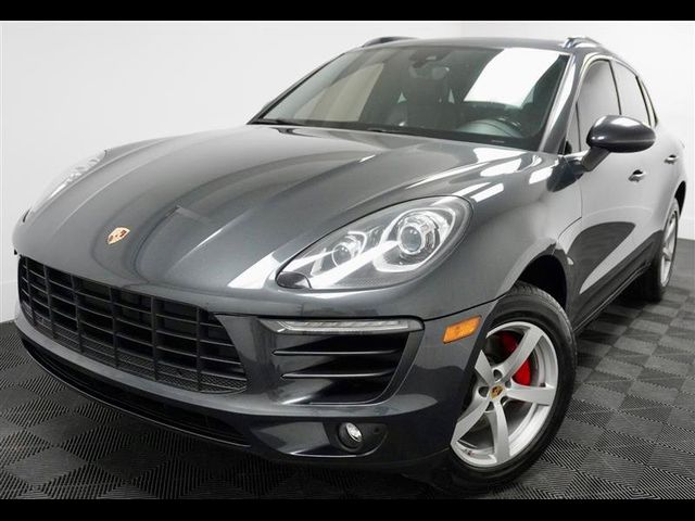 2018 Porsche Macan 