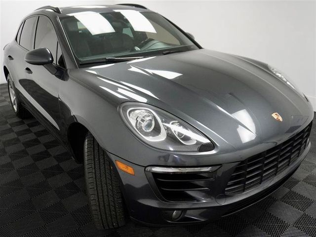 2018 Porsche Macan 