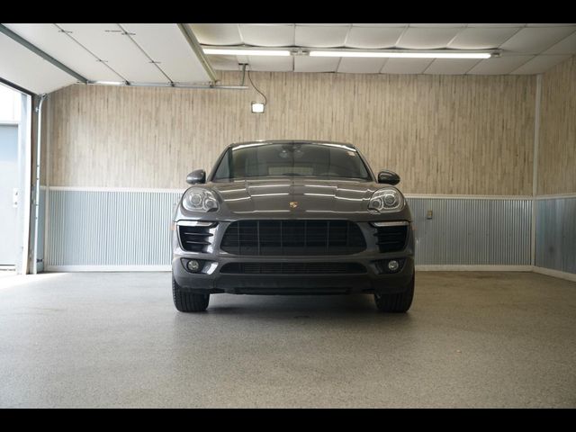 2018 Porsche Macan 