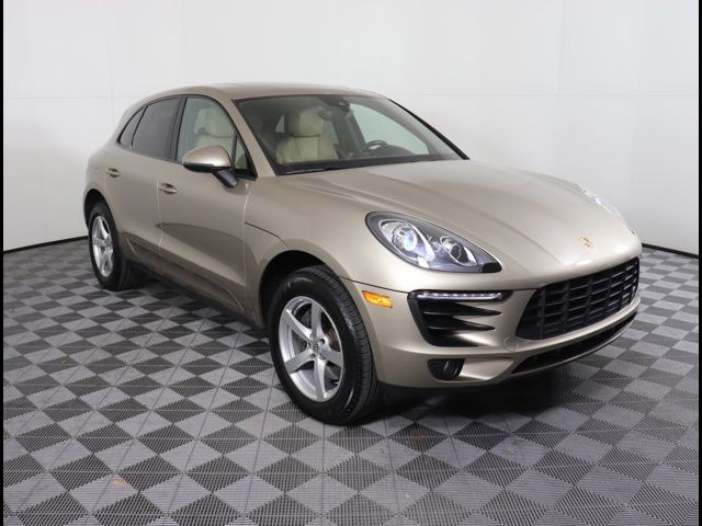 2018 Porsche Macan Base