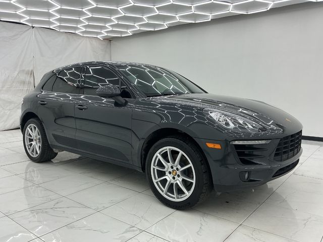 2018 Porsche Macan 