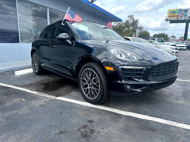 2018 Porsche Macan 