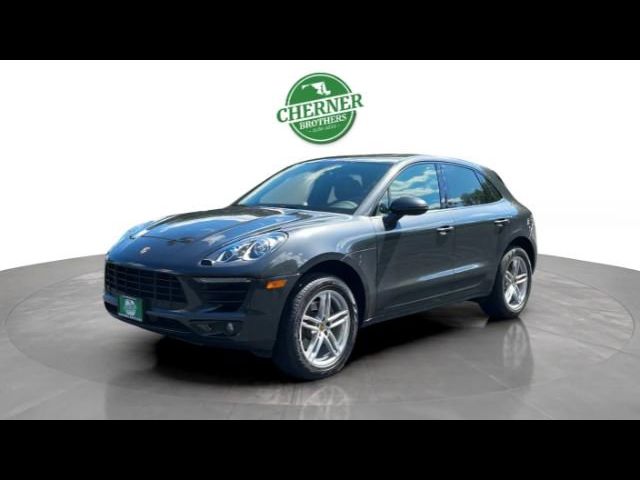 2018 Porsche Macan Base